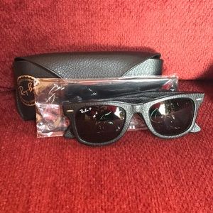 Genuine Leather, Polarized Ray Ban Wayfarer
